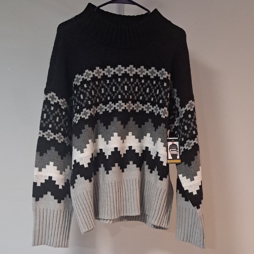 Joseph Black and Gray Geometric Women's Sweater